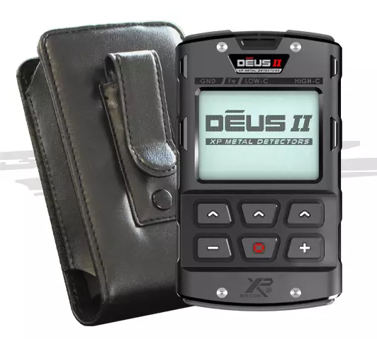 Télécommande XP Déus 2 et son étui de rangement